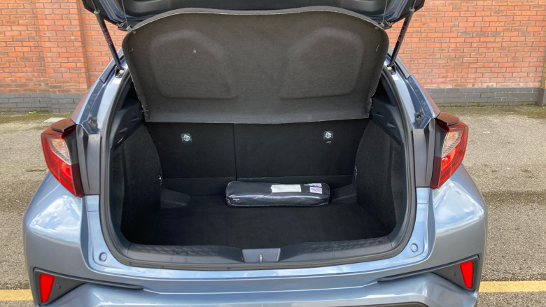 Toyota C-HR 1.8 Hybrid Design 5dr CVT Hybrid Hatchback
